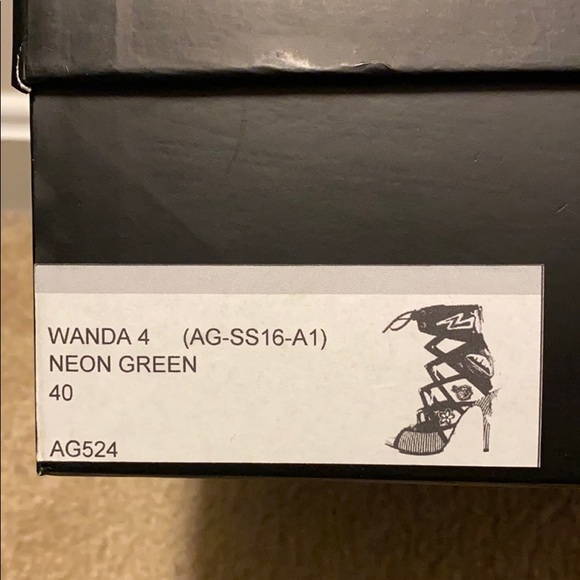 Alejandra G. Wanda Stilettos Sz 9 - Picture 3 of 3